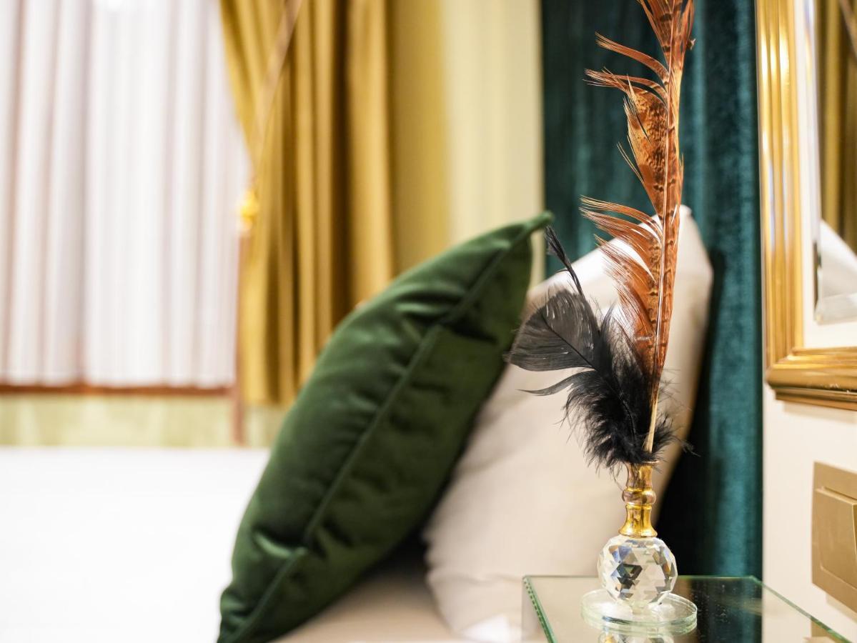Whitemoon Hotel Suites Taksim 伊斯坦布尔 外观 照片