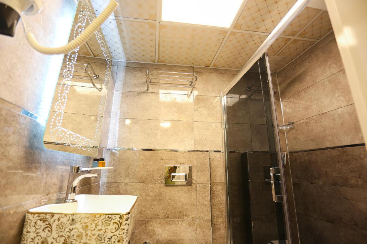 Whitemoon Hotel Suites Taksim 伊斯坦布尔 外观 照片