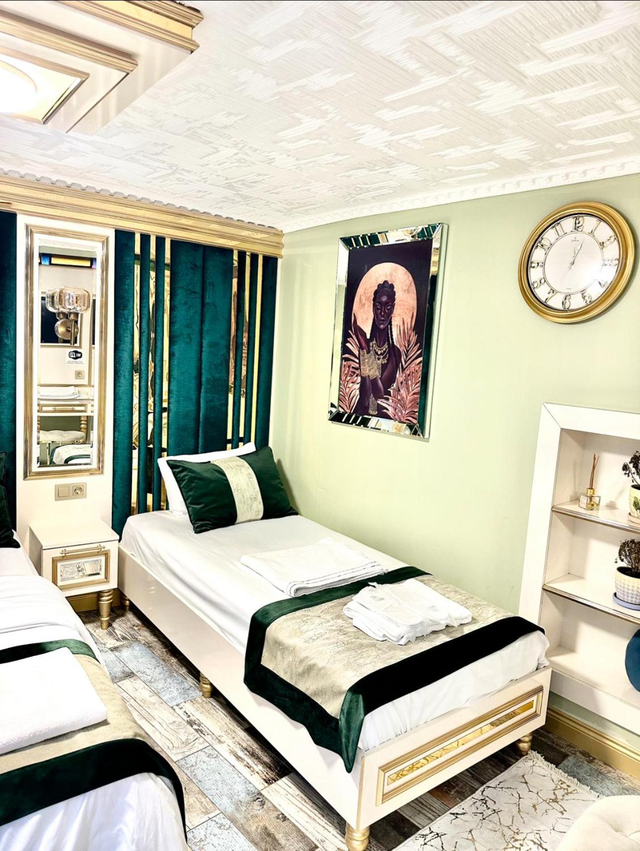 Whitemoon Hotel Suites Taksim 伊斯坦布尔 外观 照片